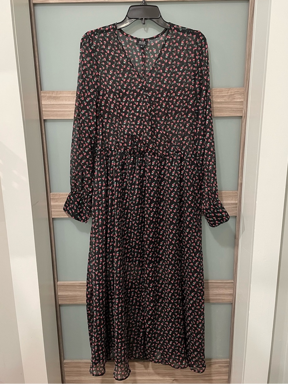 SPY ZONE EXCHANGE floral chiffon maxi dress